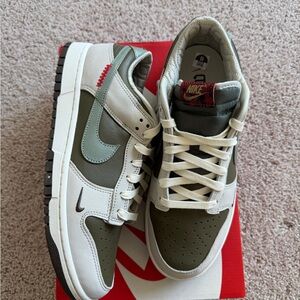 Nike Men’s Low-Top Sneakers in Olive Green, Light Blue & Cream